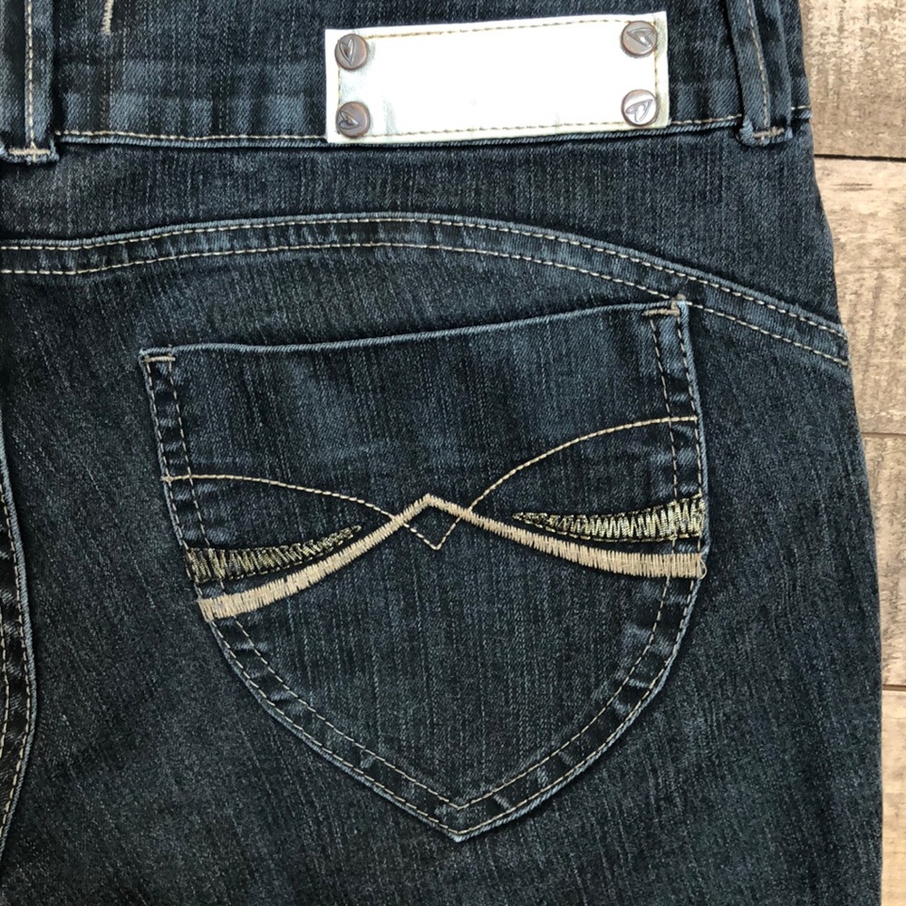 Love Etc. Denim Shorts Size 31 waist - Picture 7 of 9
